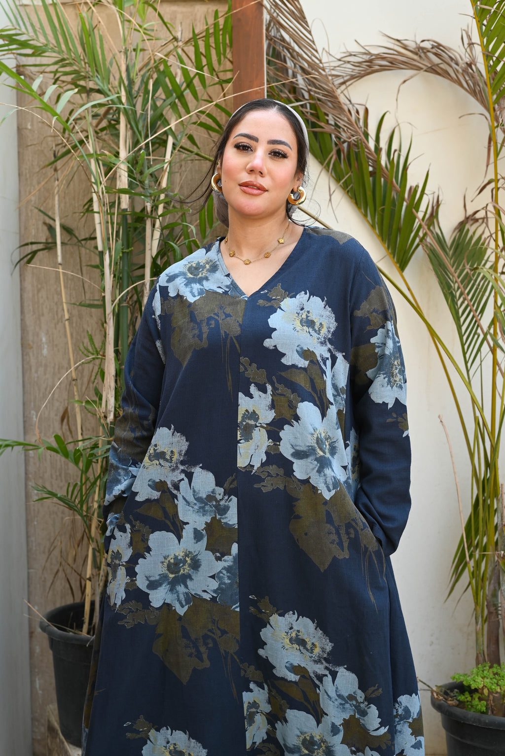 "Midnight Blossom" Floral Long-Sleeve Maxi Dress with Pockets - Navy Blue